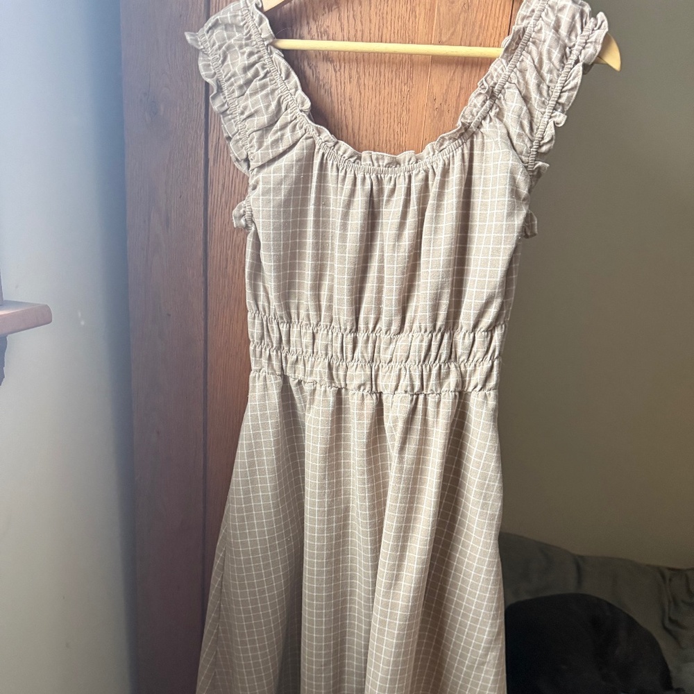 Neuflora Monaco Dress in Tan
